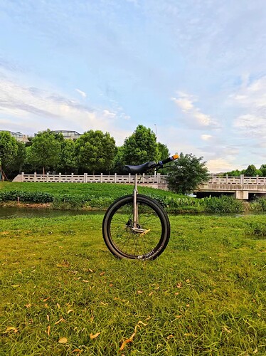 51ff3f2a7911c77e16f99dc9153e8f2