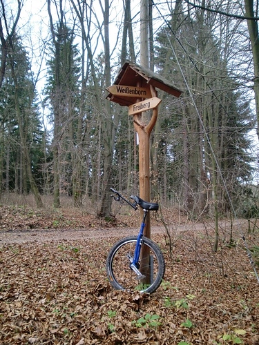 0309 Wegweiser mit KH.JPG