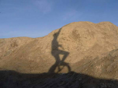 unicycle-shadow-med.jpg