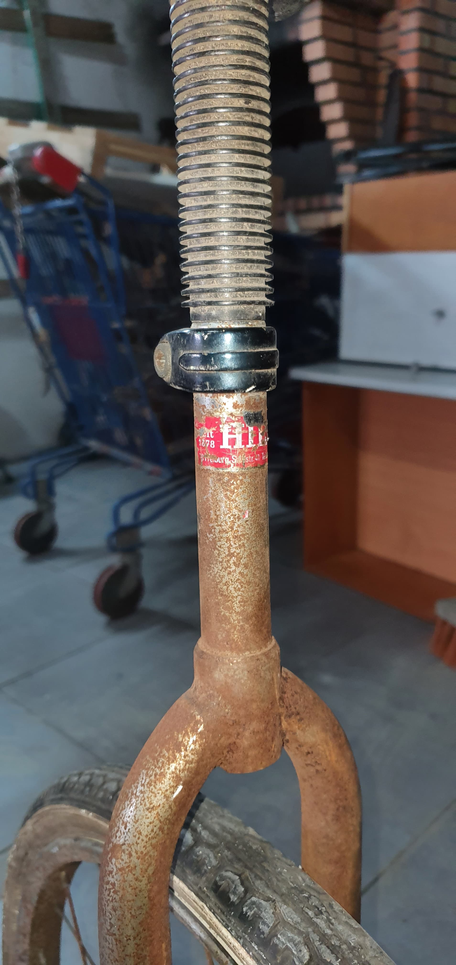 Help finding unicycle brand Unicycles and Equipment