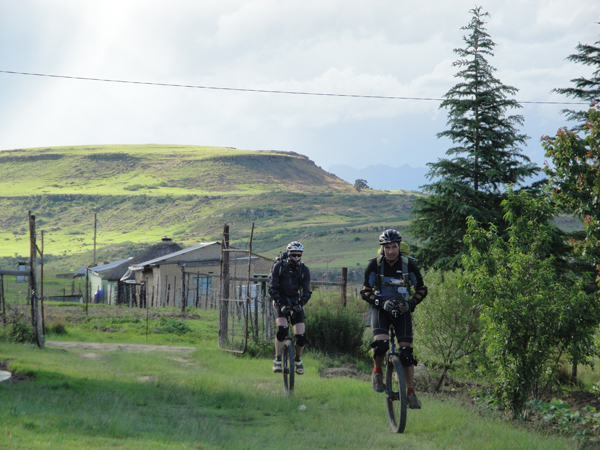 Drakensburg backdrop.jpg