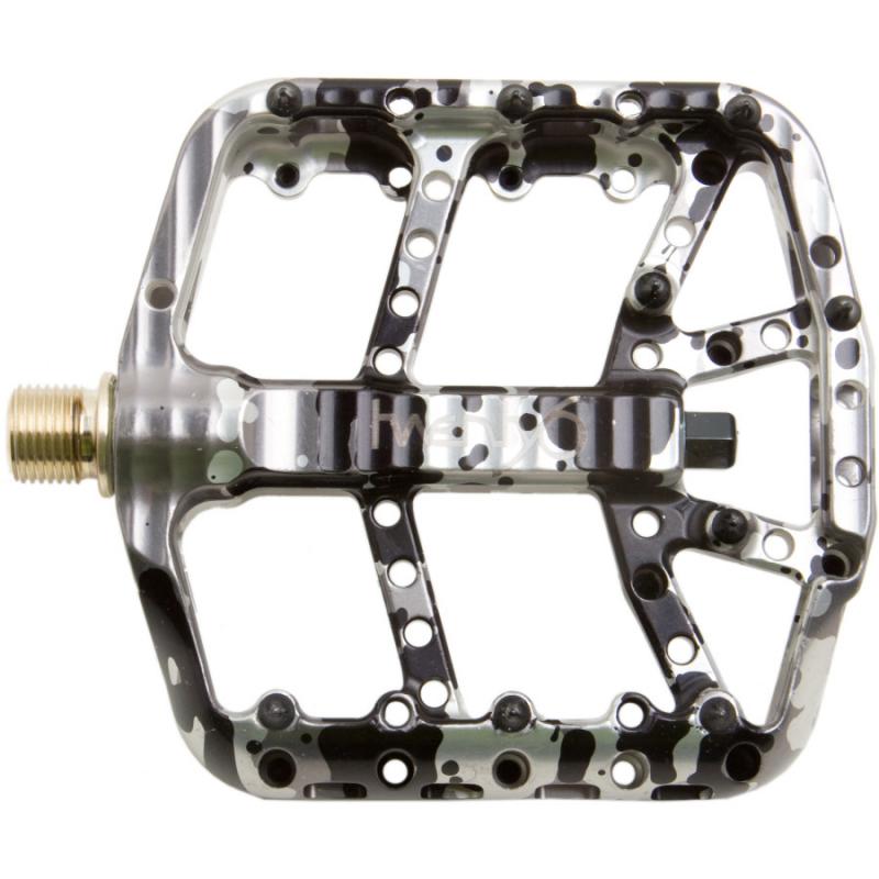 TWS0001-URBCM.jpg